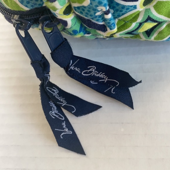 Vera Bradley Purse “Daisy Daisy” - Picture 9 of 9